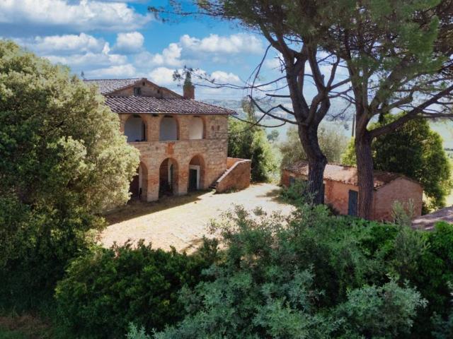 Rustico / Casale in vendita a Cetona SI