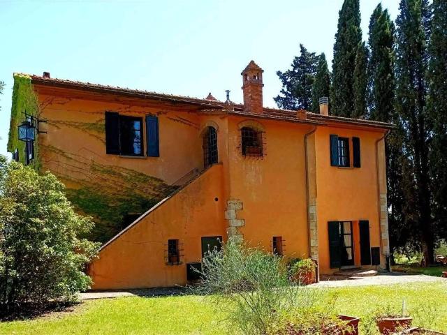 Rustico / Casale in vendita a Cetona SI