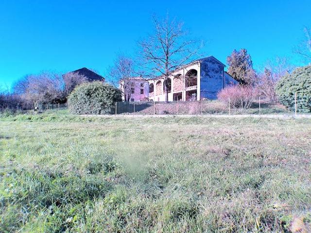 Rustico / Casale in vendita a Ozzano Monferrato AL