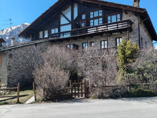 Appartamento in vendita a Cesana Torinese TO
