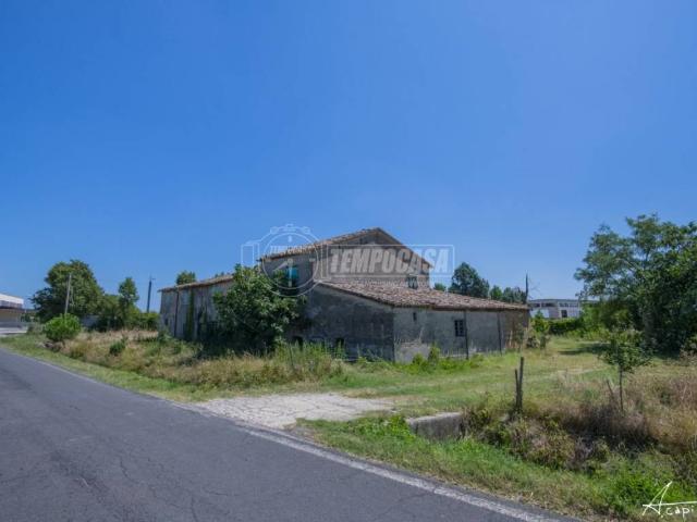 Rustico / Casale in vendita a Cesena FC