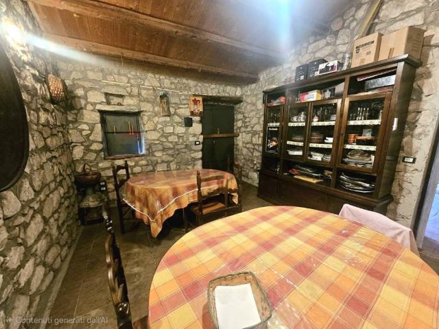 Rustico / Casale in vendita a Chiaramonte Gulfi RG