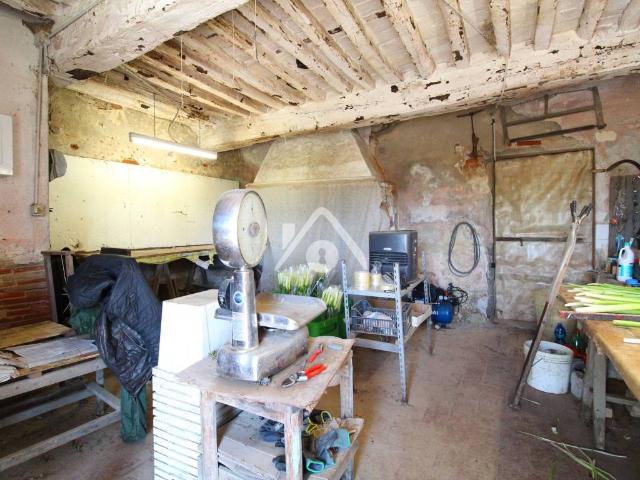 Rustico / Casale in vendita a Chiesina Uzzanese PT