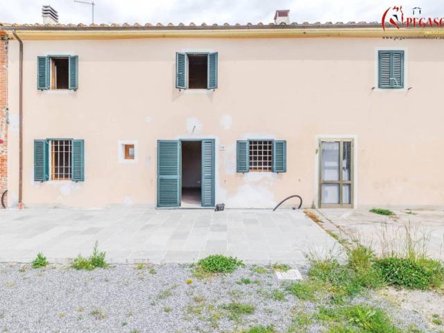 Rustico / Casale in vendita a Chiesina Uzzanese PT