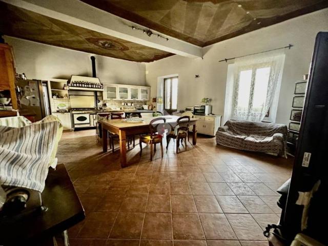 Rustico / Casale in vendita a Cividate al Piano BG