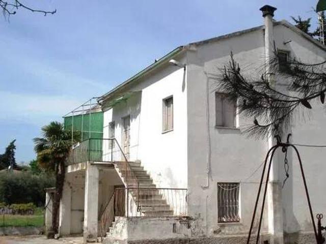 Rustico / Casale in vendita a Civitanova Marche MC
