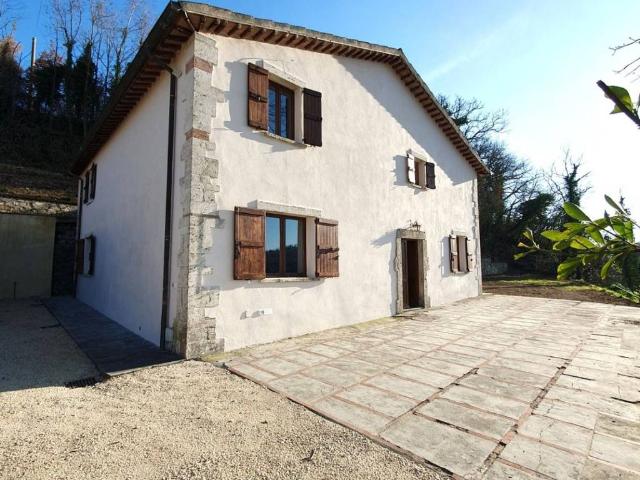 Rustico / Casale in vendita a Civitella d'Agliano VT