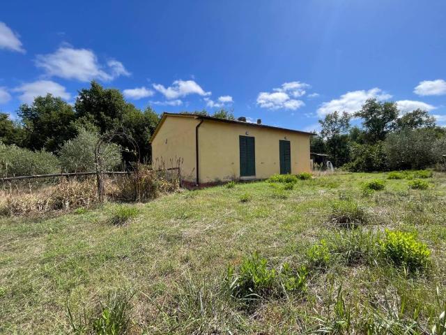 Rustico / Casale in vendita a Civitella in Val di Chiana AR