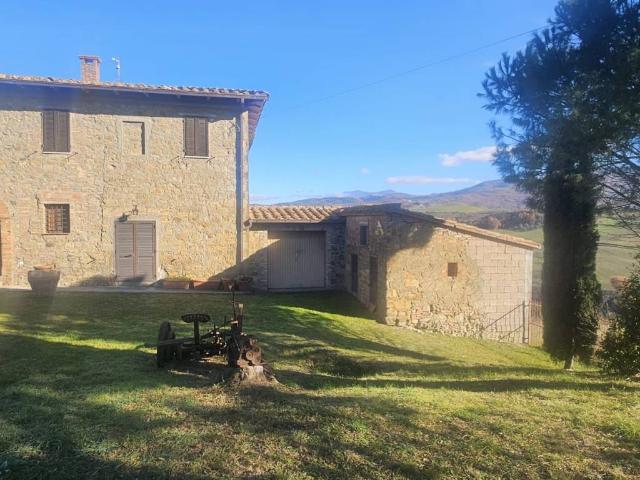 Rustico / Casale in vendita a Cinigiano GR