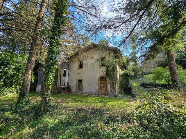 Rustico / Casale in vendita a Cinigiano GR