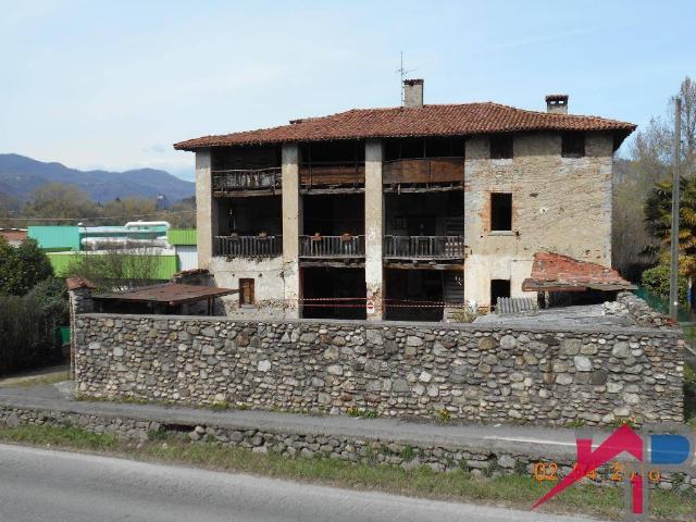 Rustico / Casale in vendita a Cisano Bergamasco BG