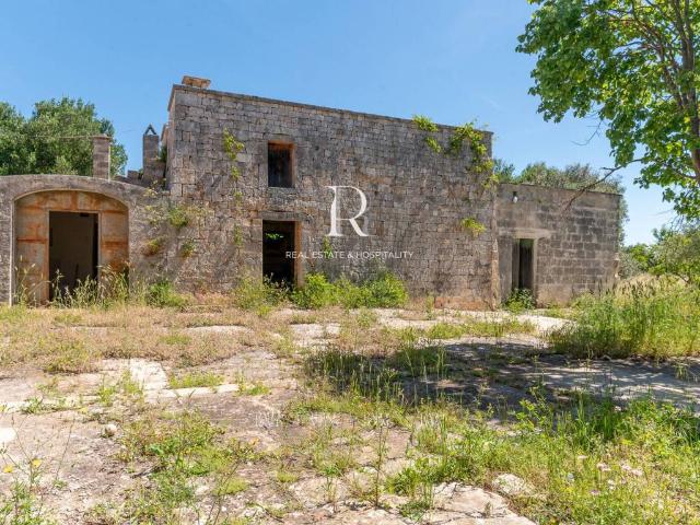 Rustico / Casale in vendita a Cisternino BR
