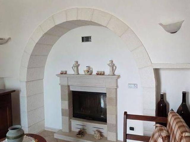 Villa in vendita a Cisternino BR