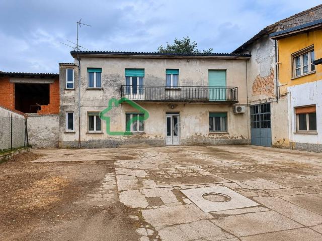 Rustico / Casale in vendita a Crema CR