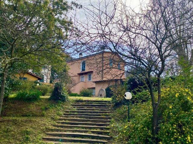 Rustico / Casale in vendita a Crespina e Lorenzana PI