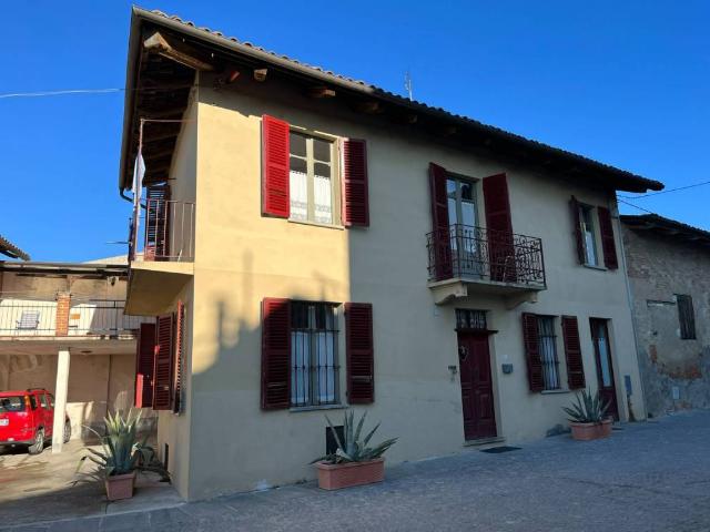 Rustico / Casale in vendita a Cunico AT