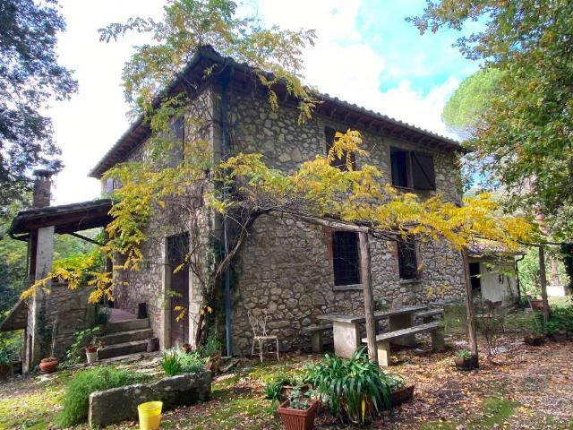 Rustico / Casale in vendita a Amelia TR
