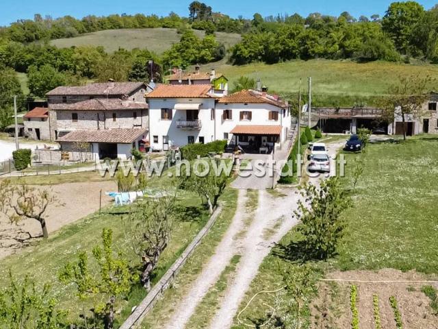 Rustico / Casale in vendita a Anghiari AR