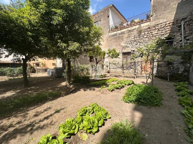 Rustico / Casale in vendita a Angri SA