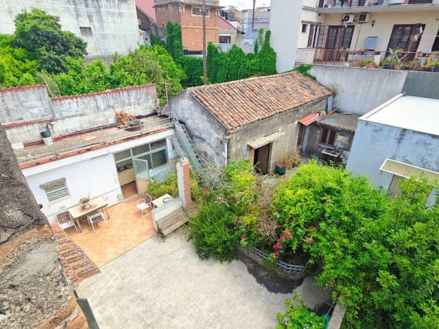 Rustico / Casale in vendita a Acireale CT