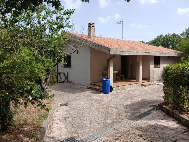 Rustico / Casale in vendita a Acquasparta TR