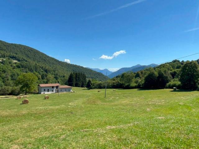 Rustico / Casale in vendita a Alta Valle Intelvi CO