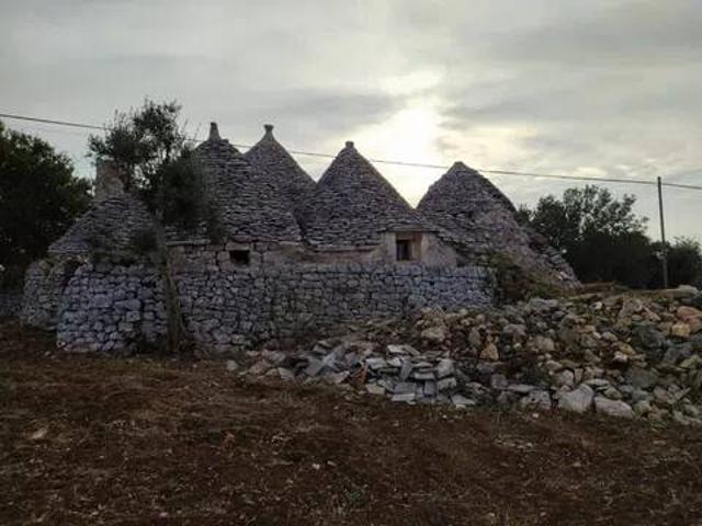 Rustico / Casale in vendita a Alberobello BA