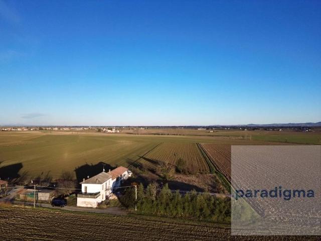 Rustico / Casale in vendita a Alluvioni Piovera AL