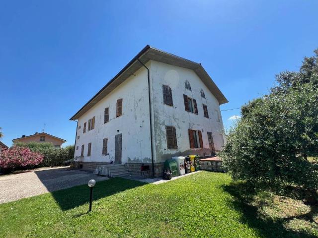 Rustico / Casale in vendita a Arcevia AN