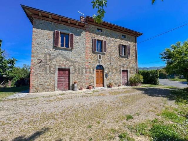 Rustico / Casale in vendita a Arezzo AR