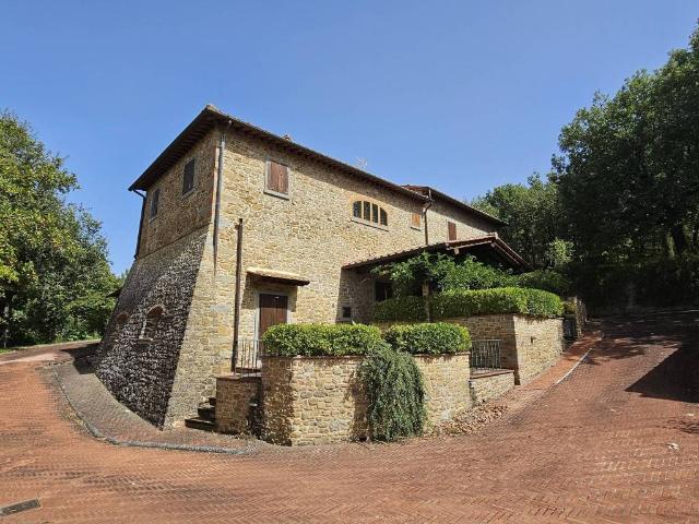 Rustico / Casale in vendita a Arezzo AR
