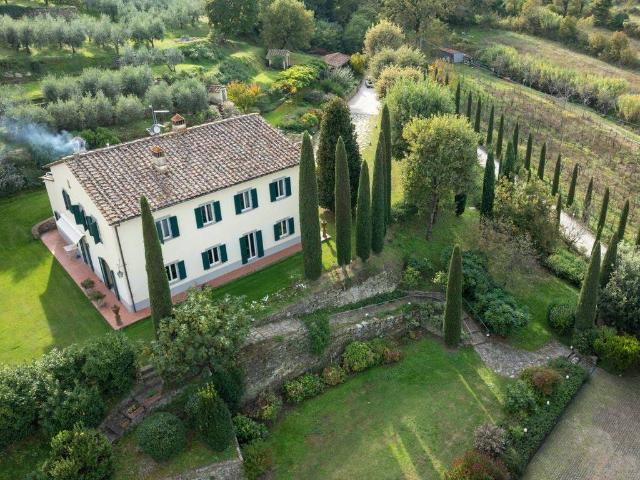 Rustico / Casale in vendita a Arezzo AR
