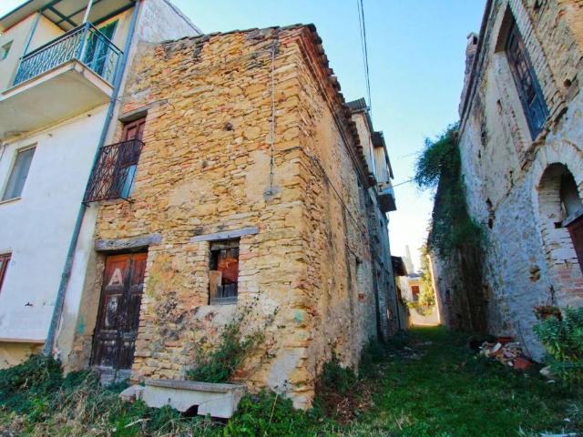 Rustico / Casale in vendita a Ari CH