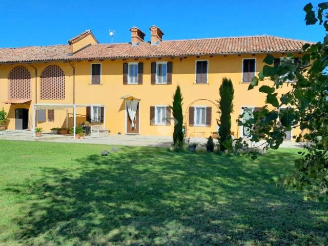 Rustico / Casale in vendita a Asti AT