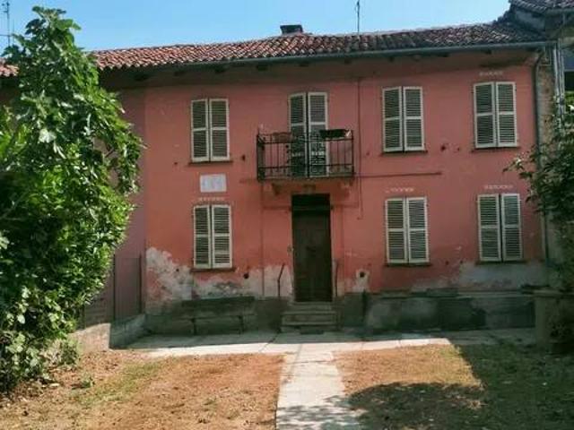 Rustico / Casale in vendita a Asti AT