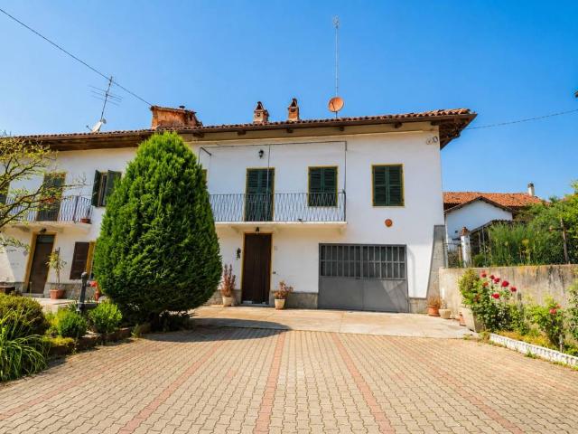 Rustico / Casale in vendita a Asti AT