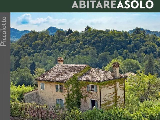 Rustico / Casale in vendita a Asolo TV