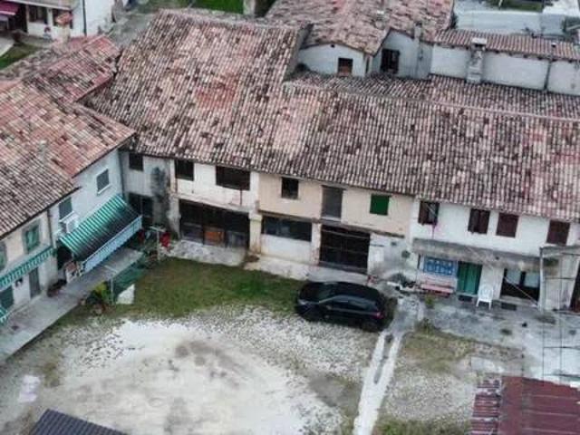 Rustico / Casale in vendita a Asolo TV