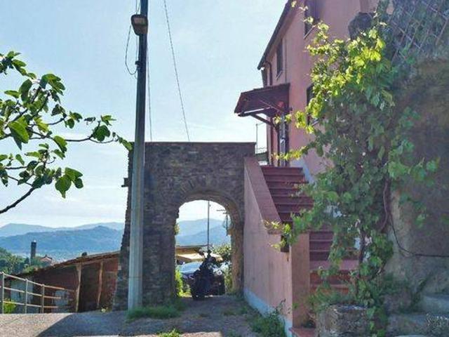 Rustico / Casale in vendita a Aulla MS