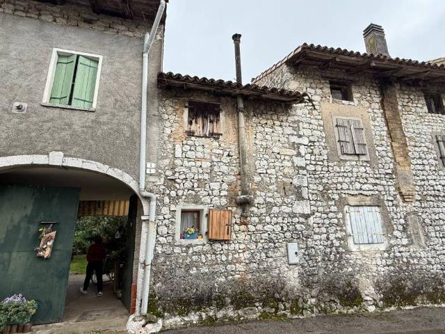 Rustico / Casale in vendita a Aviano PN