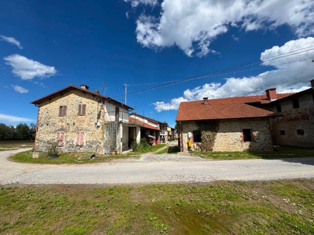 Rustico / Casale in vendita a Boves CN