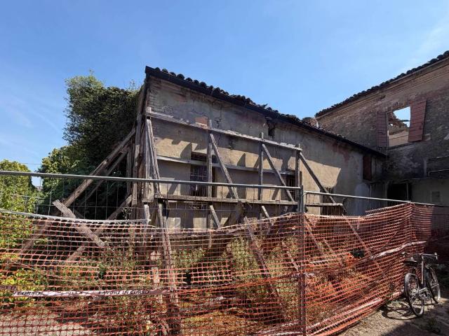Rustico / Casale in vendita a Bondeno FE