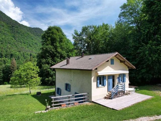 Rustico / Casale in vendita a Borgo Valsugana TN