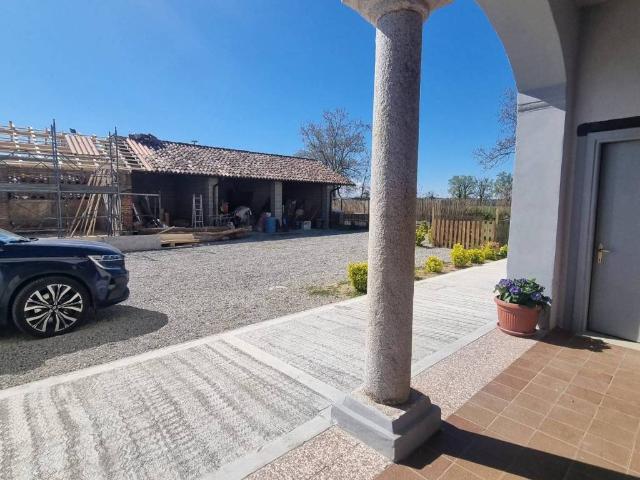 Rustico / Casale in vendita a Borghetto Lodigiano LO