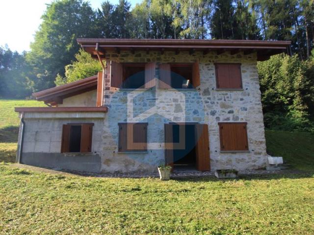 Rustico / Casale in vendita a Borno BS