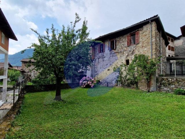 Rustico / Casale in vendita a Borno BS