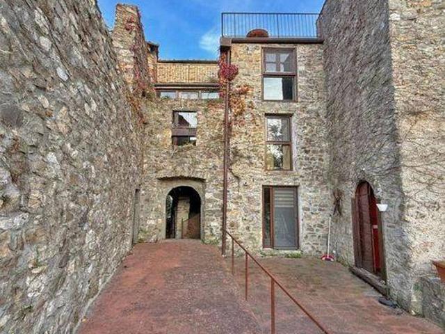 Rustico / Casale in vendita a Bagnone MS