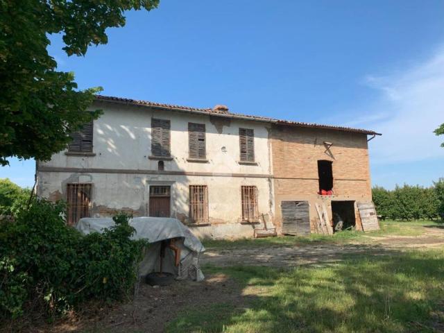 Rustico / Casale in vendita a Bagnacavallo RA