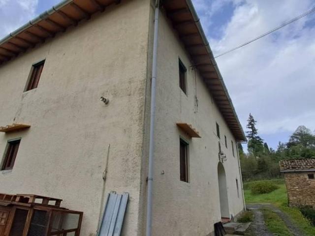 Rustico / Casale in vendita a Barberino di Mugello FI