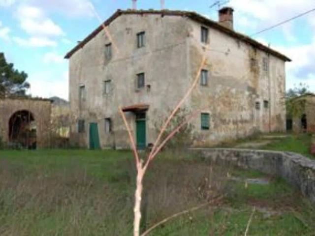 Rustico / Casale in vendita a Barberino di Mugello FI